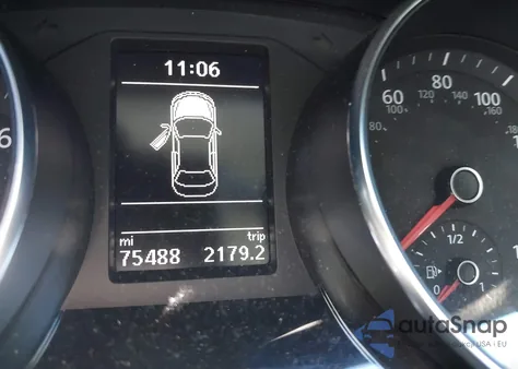 2018 Volkswagen Passat 2.0T Se из США, поврежденный, VIN 1VWBA7A32JC018116